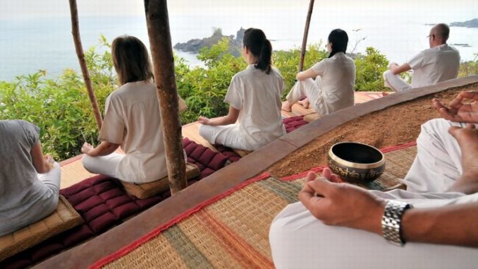 Meditation Hill Morgen Yoga im Meditation Hill